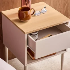 Set 2 comodini in metallo e decorazione in legno 1 anta 1 vano