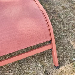 Set 2 lettini prendisole in acciaio con cuscino e ruote multiposizione