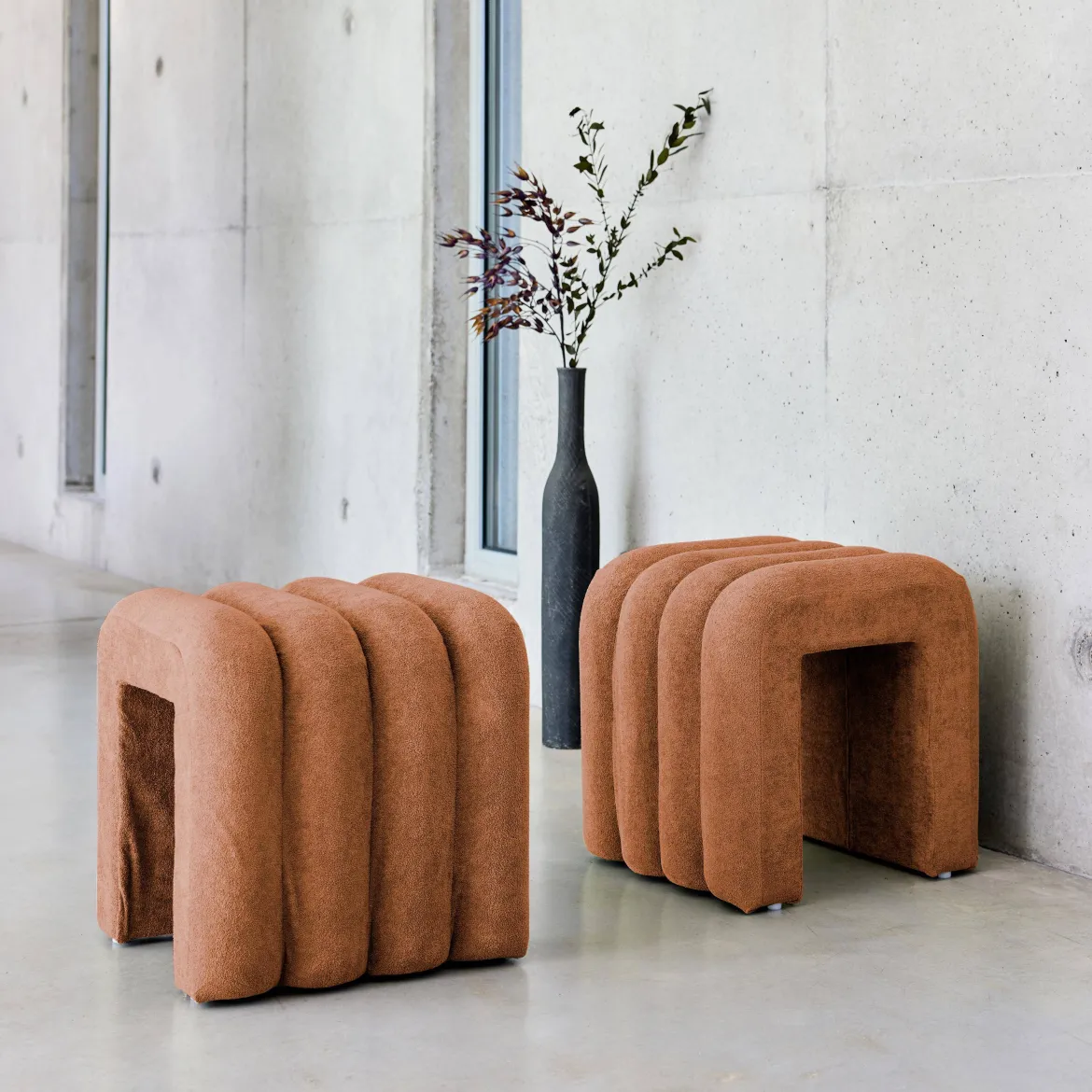 Set 2 pouf contemporanei in tessuto