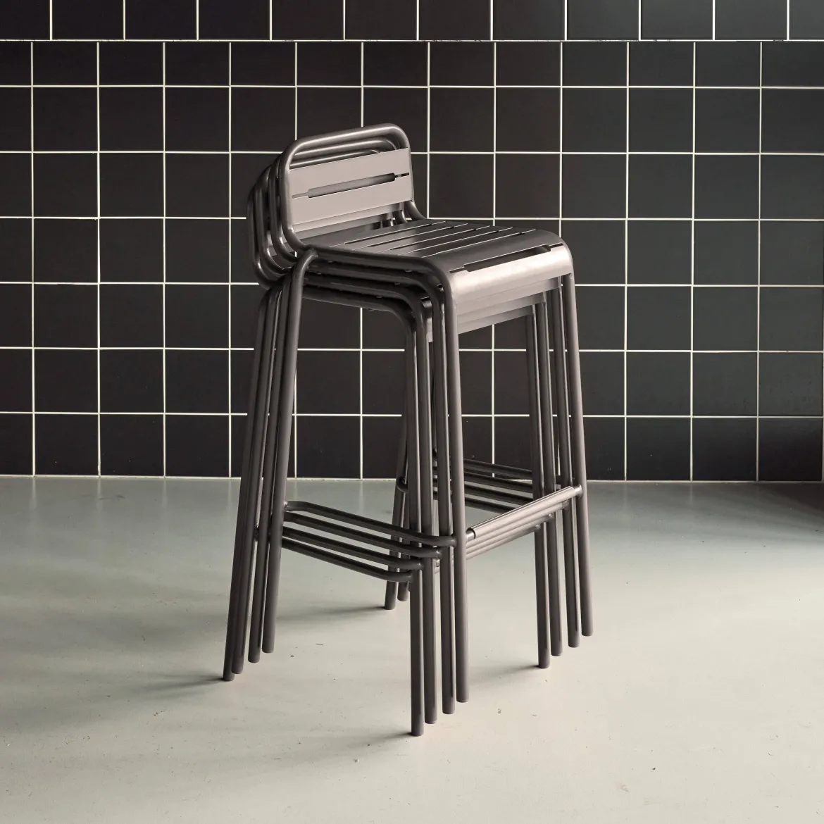 Set 4 sedie alte bistrot in acciaio