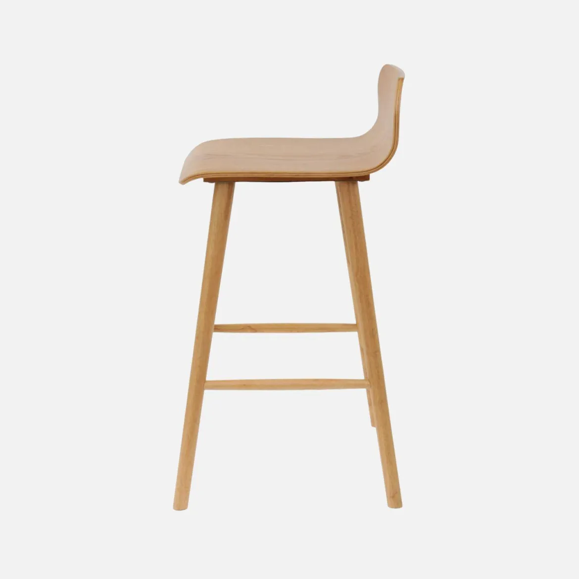Set 2 sgabelli da bar scandinavo in legno di hevea 67,5 cm