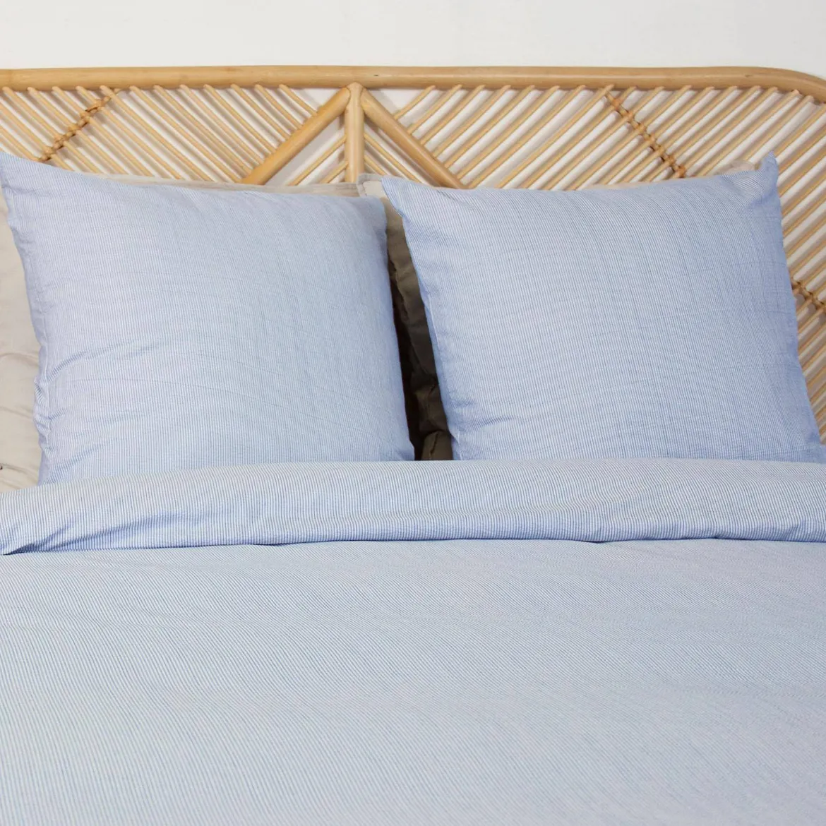 Set biancheria da letto in microfibra a righe blu, 2 posti