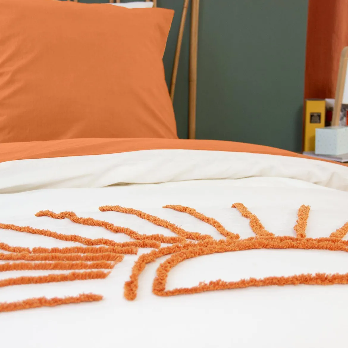 Set biancheria da letto in cotone reversibile stampato sole bianco/terracotta, 140 cm