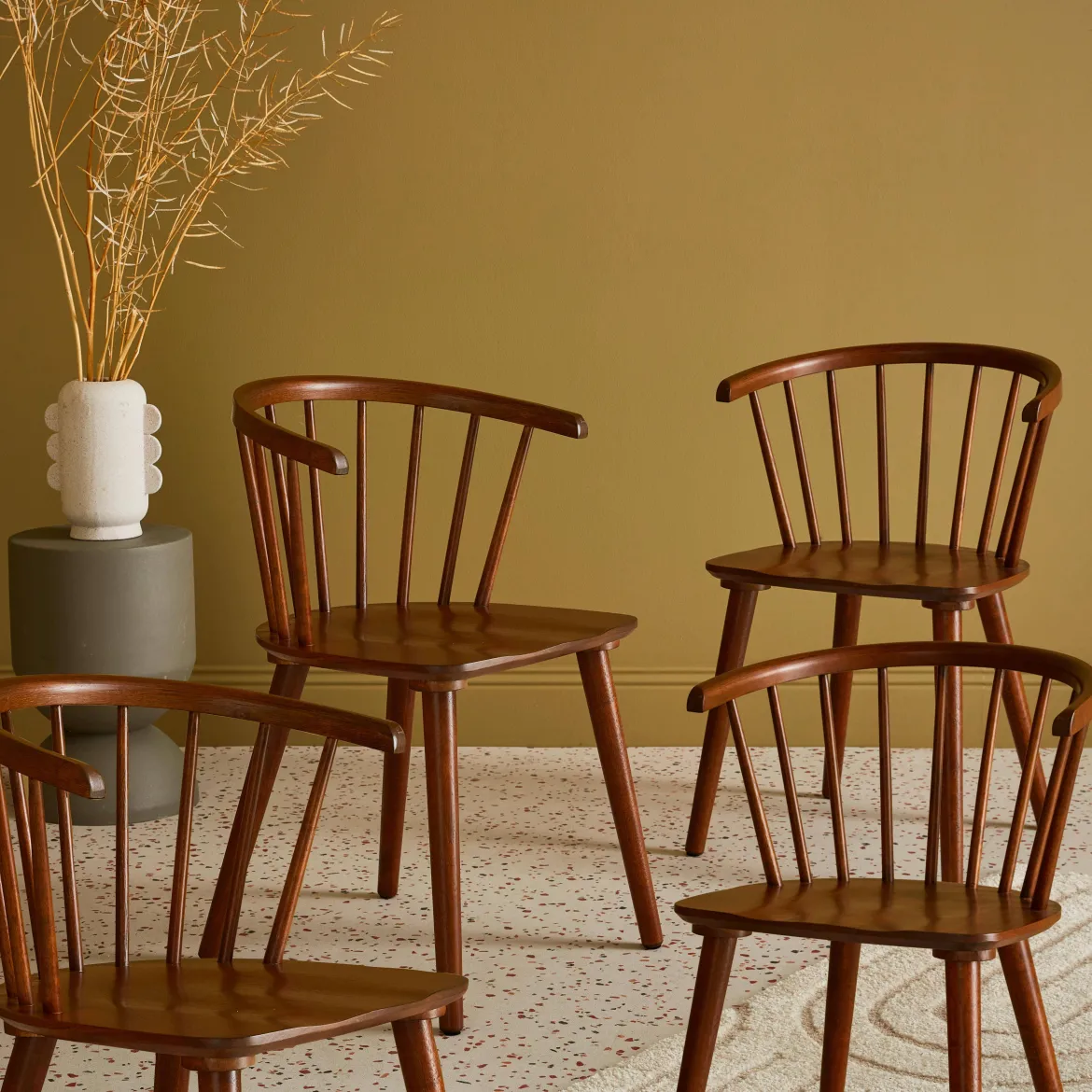 Set di 4 sedie in legno