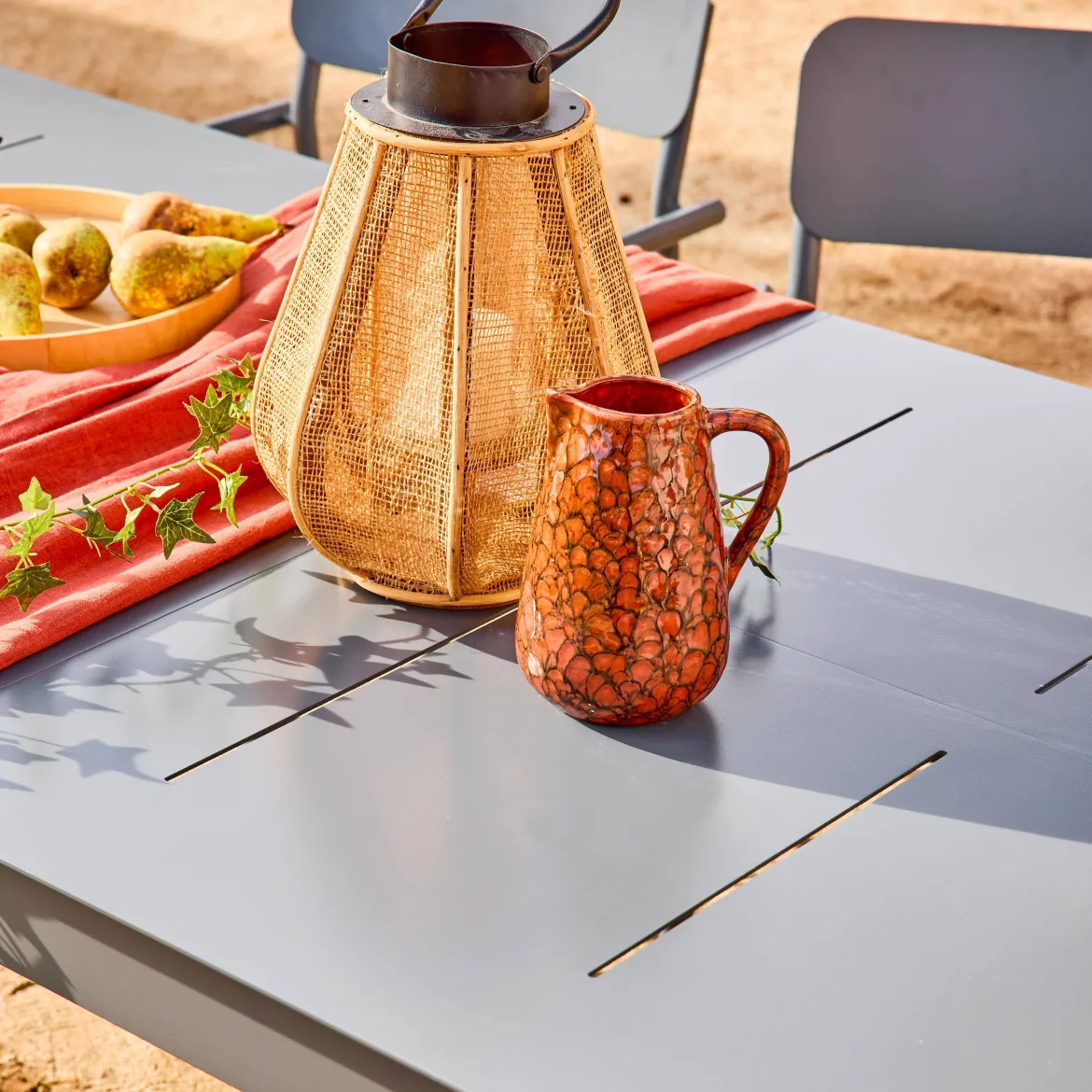 Set tavolo da giardino allungabile in alluminio e textilene con 8 sedie