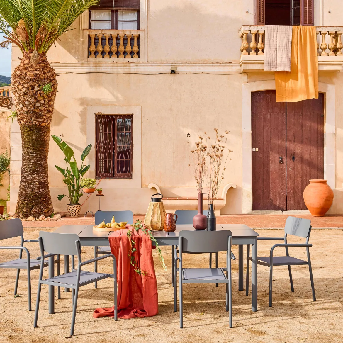 Set tavolo da giardino allungabile in alluminio e textilene con 8 sedie