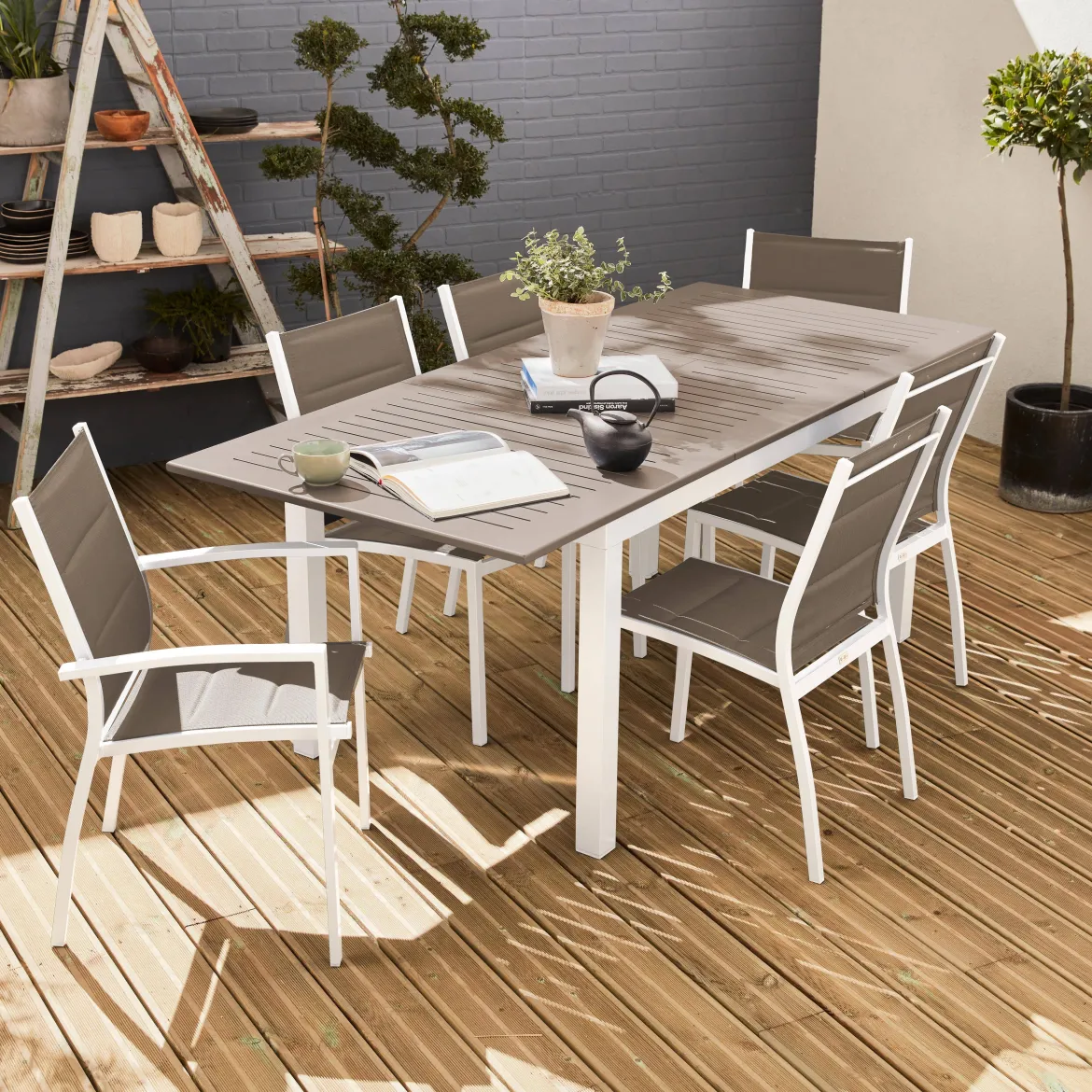 Set tavolo da giardino allungabile in alluminio con 6 sedie