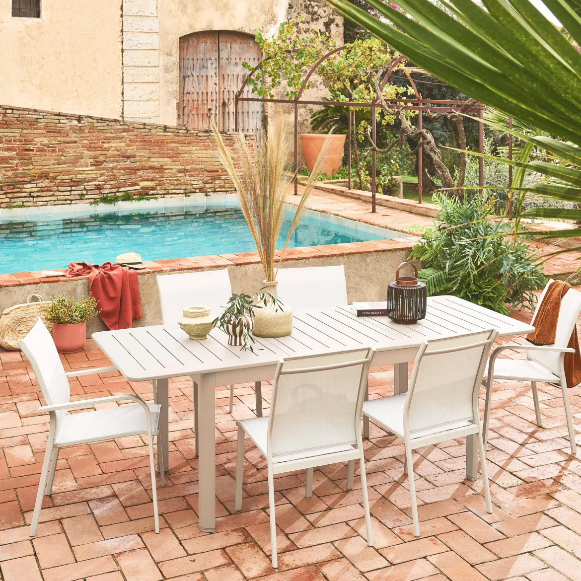 Set tavolo da giardino allungabile in alluminio con 6 sedie
