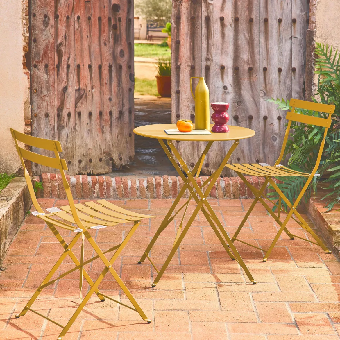 Set tavolo da giardino bistrot pieghevole in acciaio con 2 sedie, Ø60cm