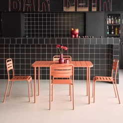 Set tavolo da giardino bistrot in metallo con 4 sedie, 120cm