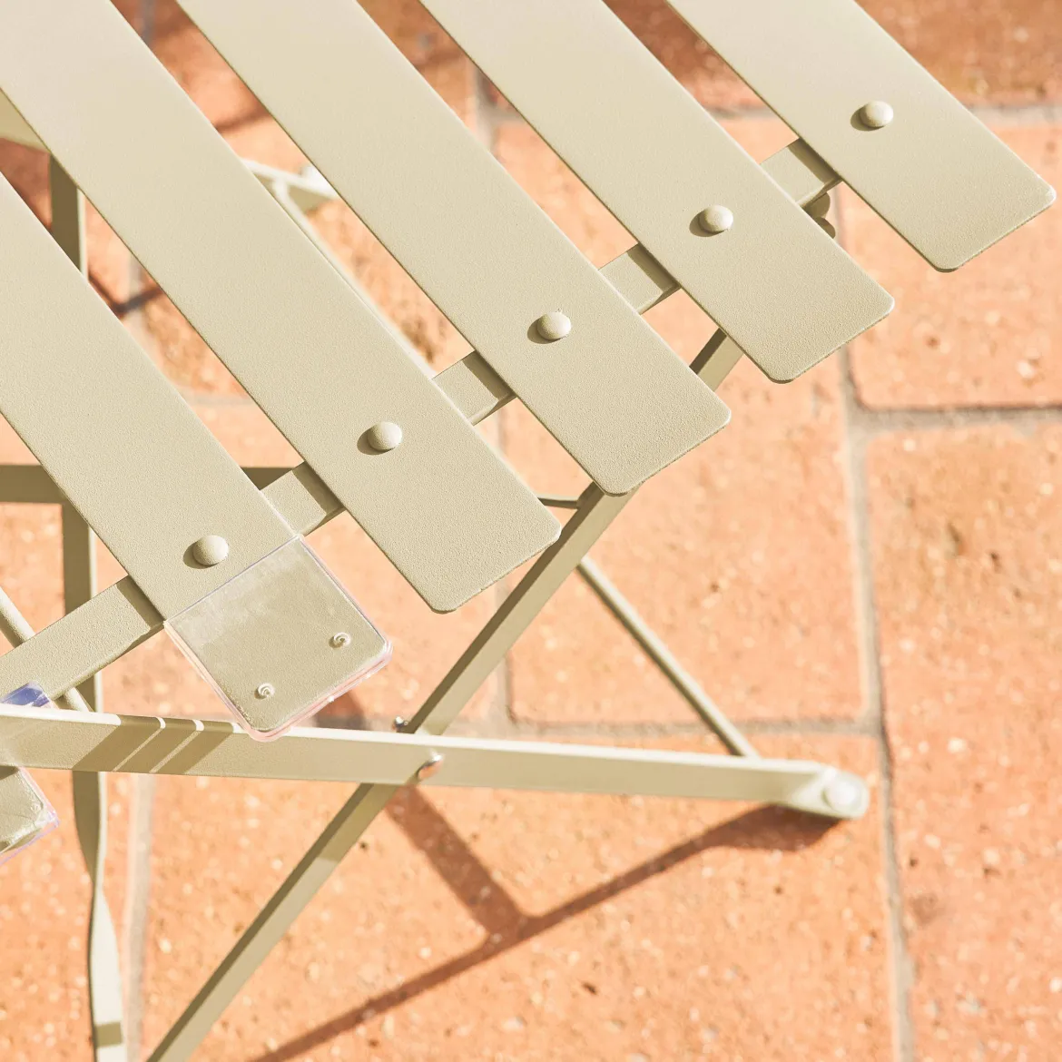 Set tavolo da giardino bistrot pieghevole in acciaio con 2 sedie, Ø60cm