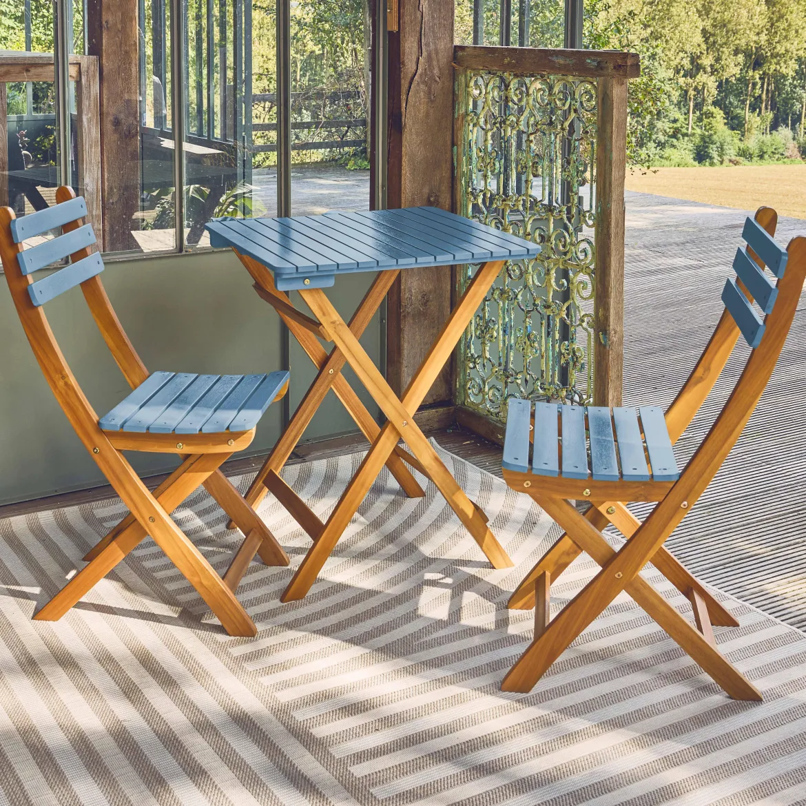 Set tavolo da giardino pieghevole in legno di acacia con 2 sedie