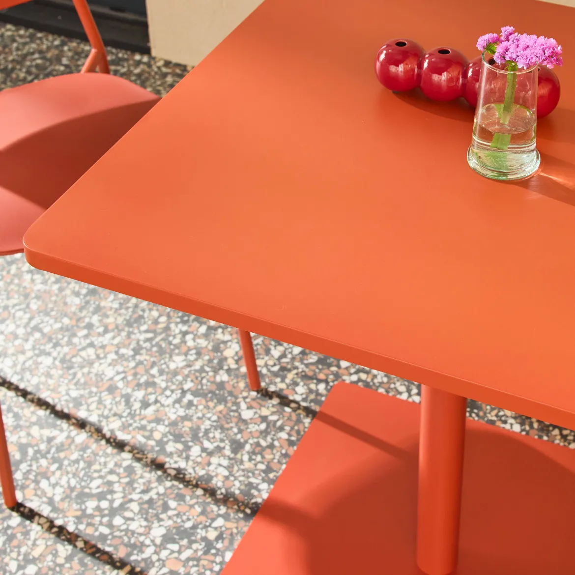 Set tavolo da giardino quadrato in acciaio con 2 sedie