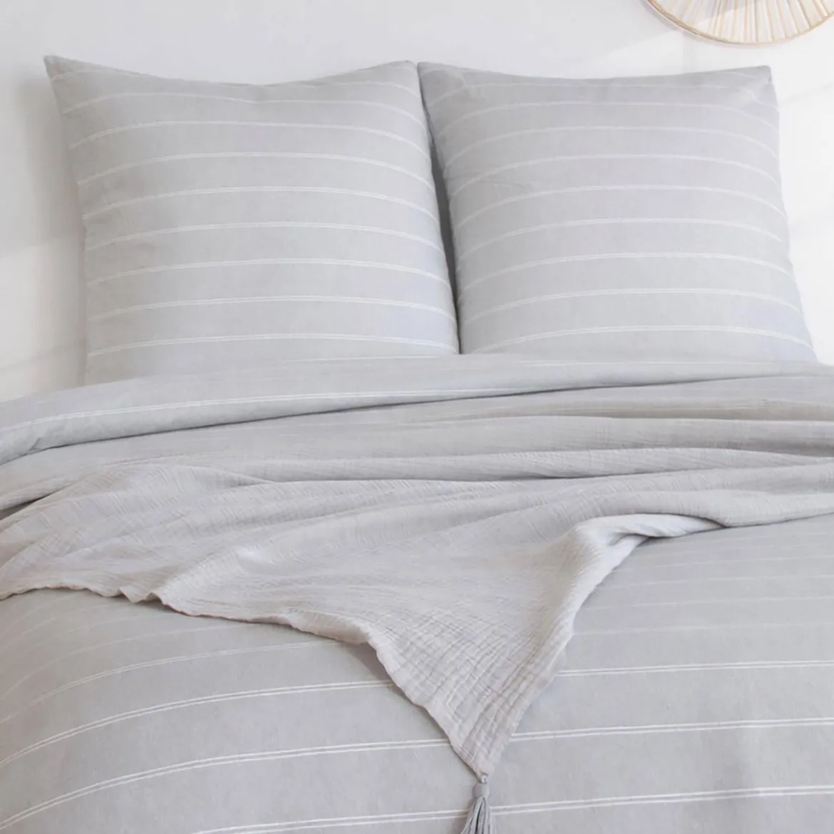 Set biancheria da letto in microfibra a righe grigie, 2 posti