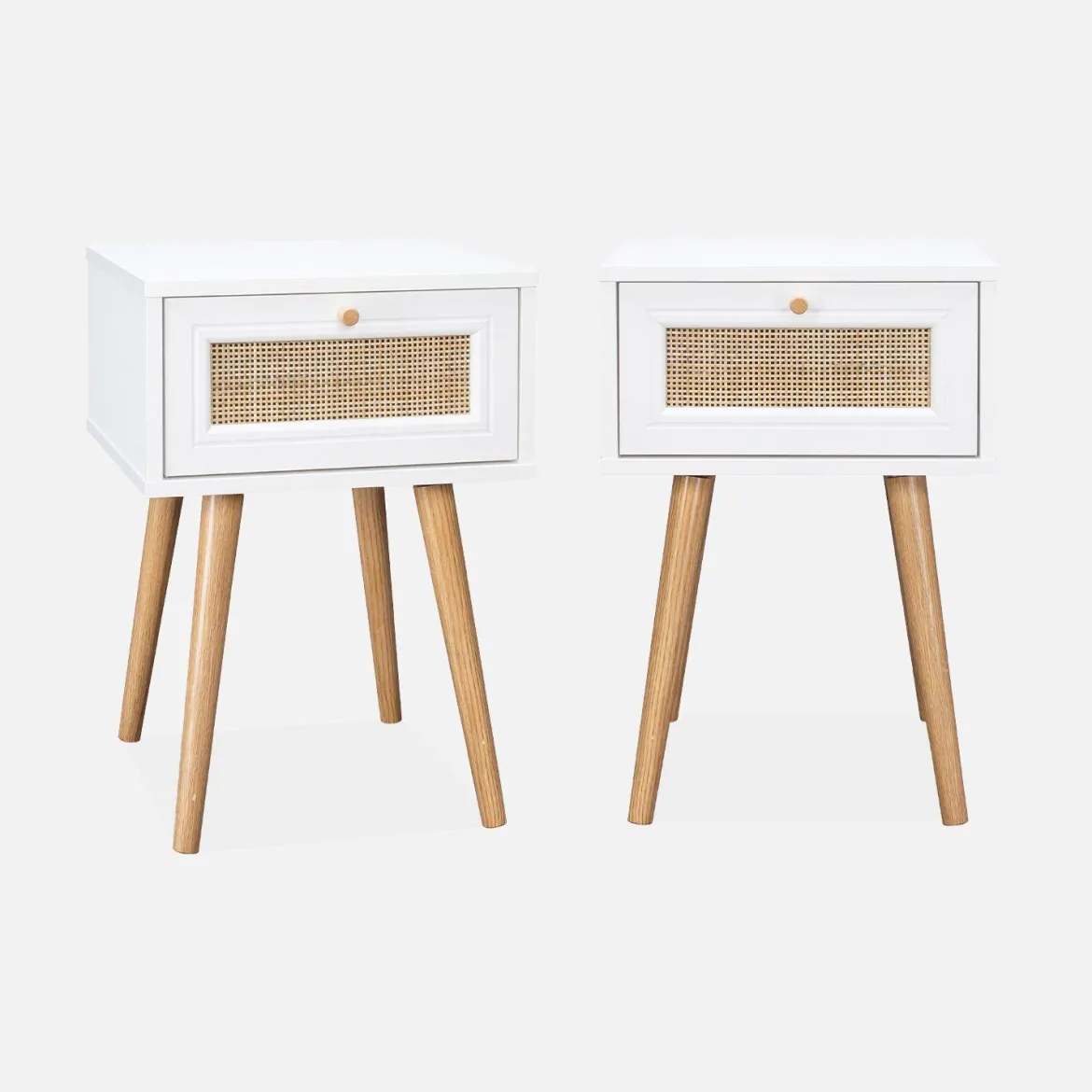 Set 2 comodini effetto legno e cannage
