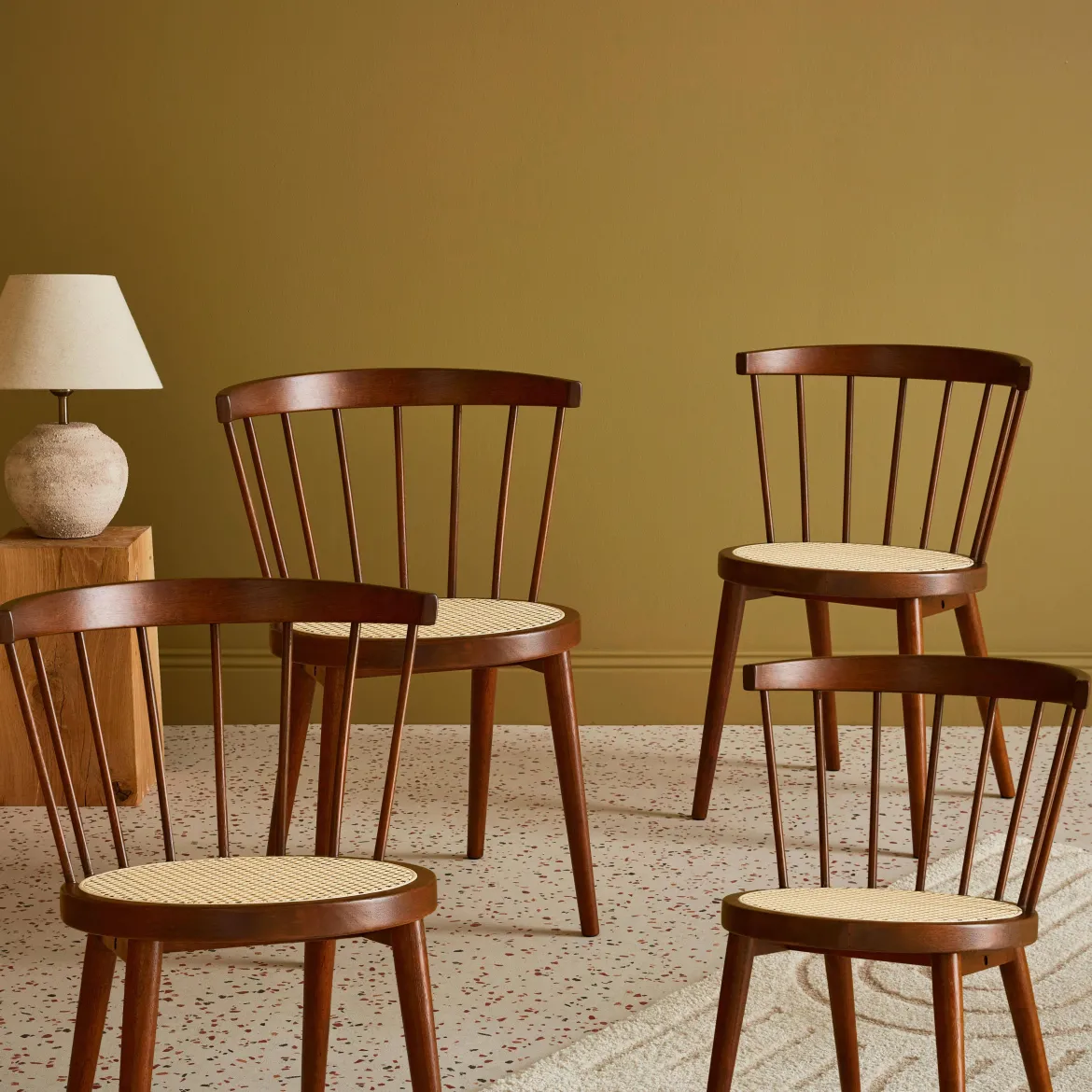 Set di 4 sedie in legno e paglia