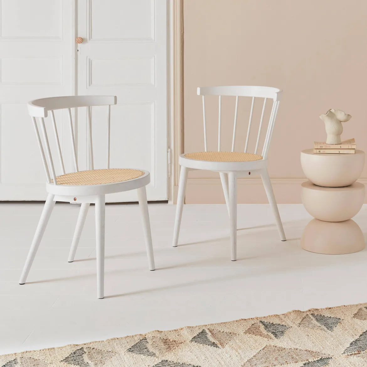 Set di 2 sedie in legno e rattan intrecciato, stile vimini