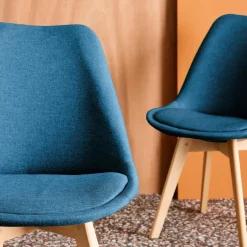Set di 4 sedie scandinave in legno di faggio e tessuto semplice
