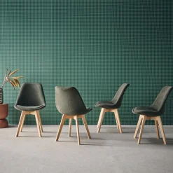 Set di 4 sedie scandinave in legno di faggio e velluto a coste