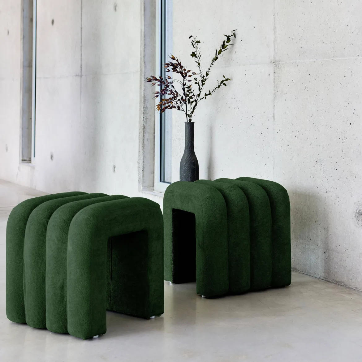 Set 2 pouf contemporanei in tessuto