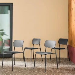 Set 4 sedie da giardino impilabili in acciaio e plastica