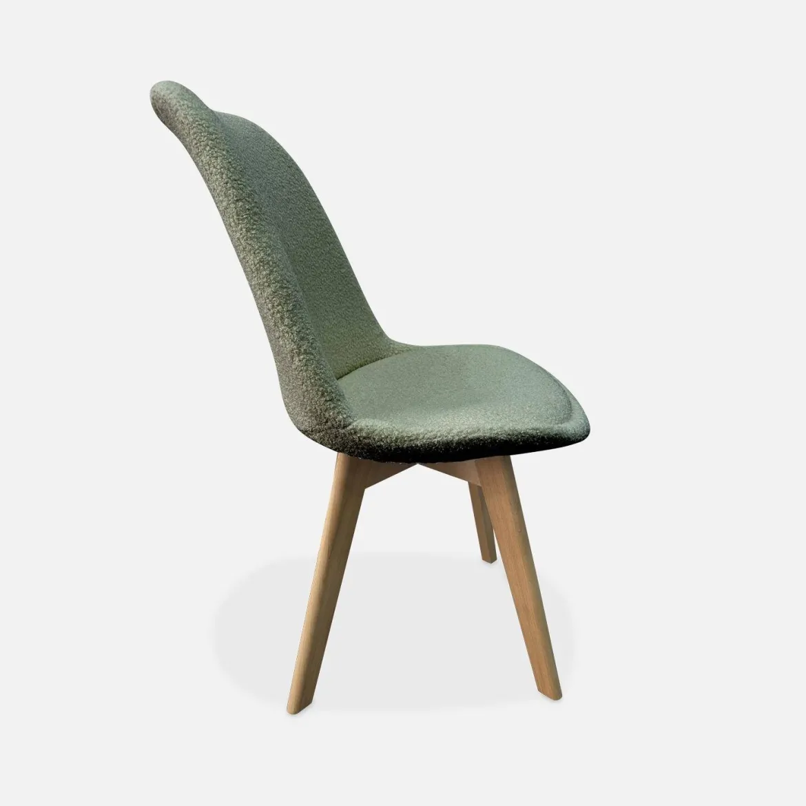 Set 4 sedie scandinave bouclé e gambe in legno
