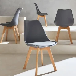 Set 4 sedie scandinave imbottite con gambe in legno