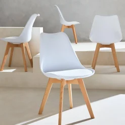 Set 4 sedie scandinave imbottite con gambe in legno