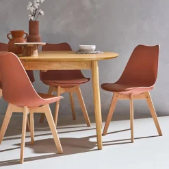 Set 4 sedie scandinave imbottite con gambe in legno
