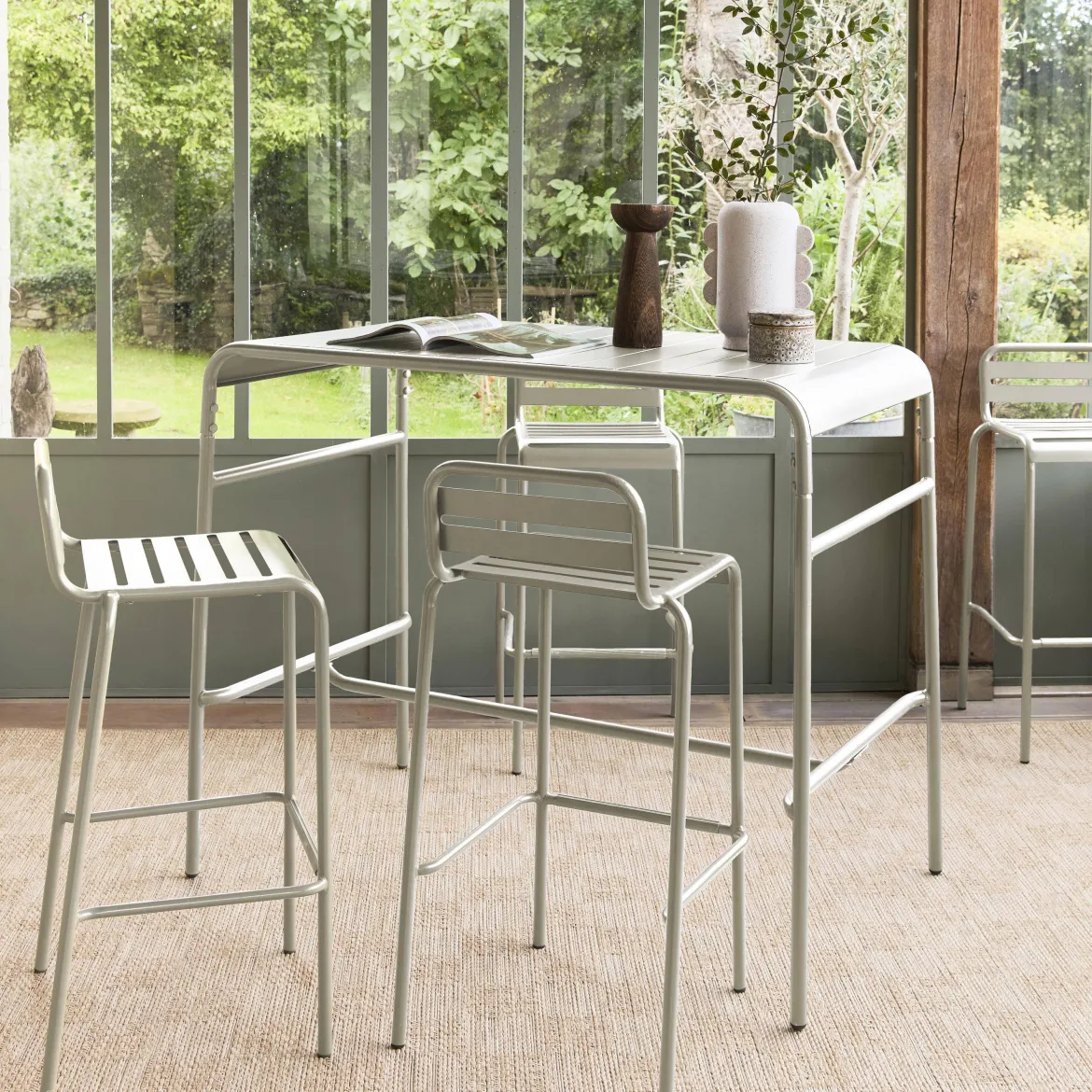 Set tavolo alto da giardino in acciaio con 4 sgabelli, 120cm