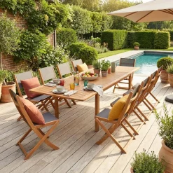 Set tavolo da giardino allungabile in legno di eucalipto con 12 sedie