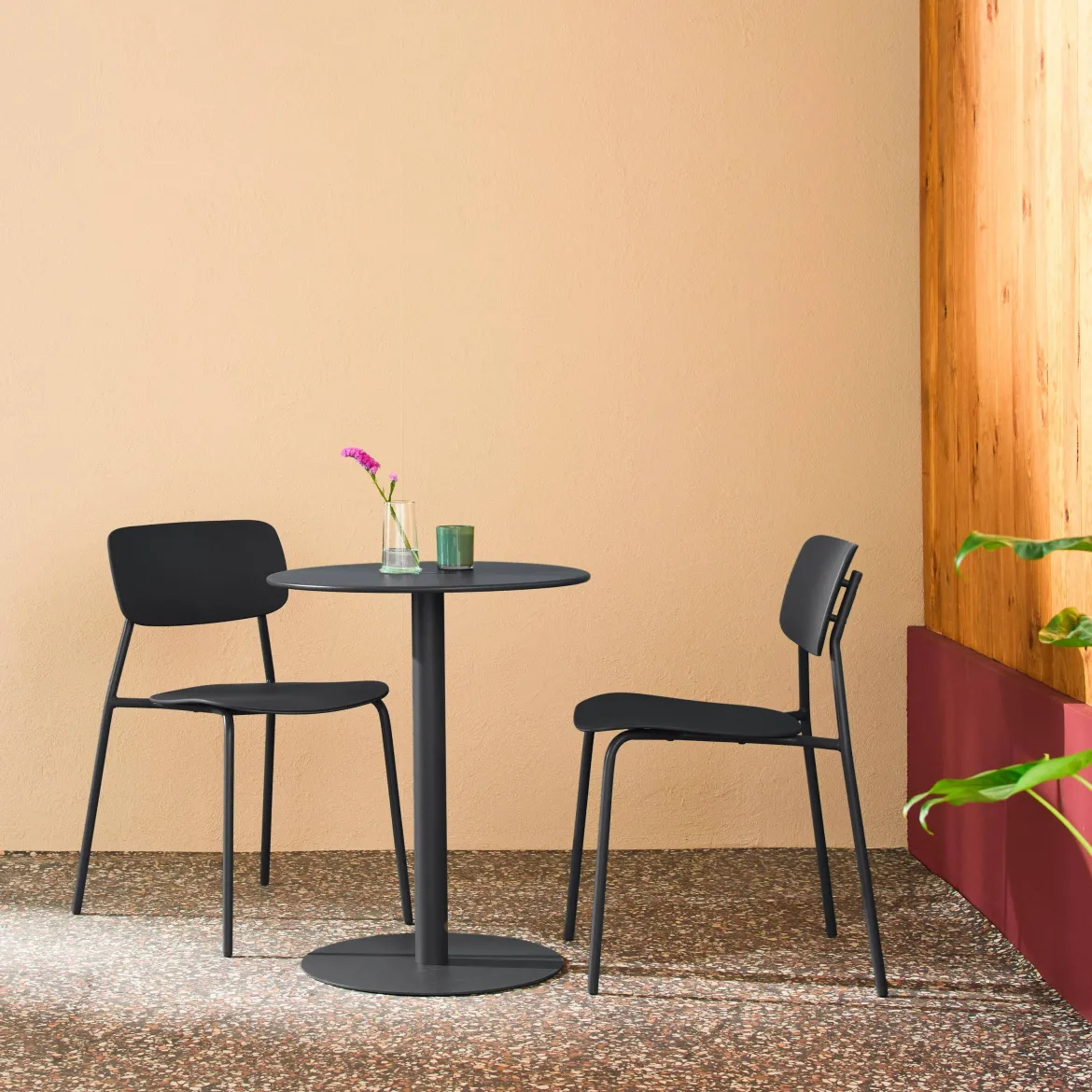 Set tavolo da giardino bistrot rotondo in acciaio con 2 sedie