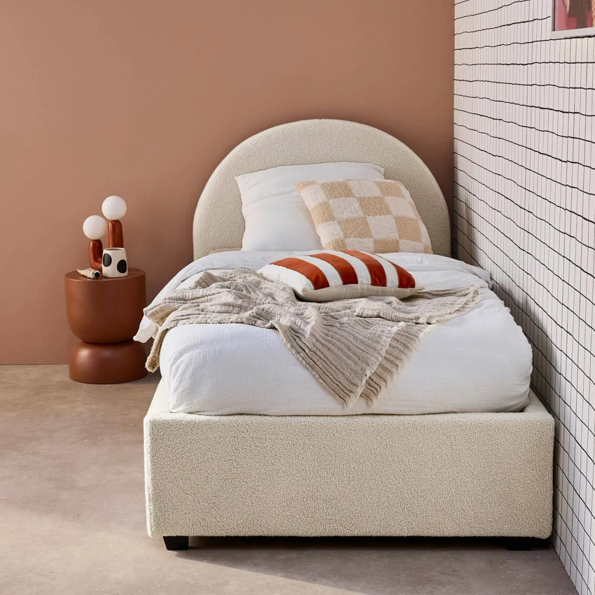 Struttura letto con contenitore e testiera 90x190cm, imbottita bouclé