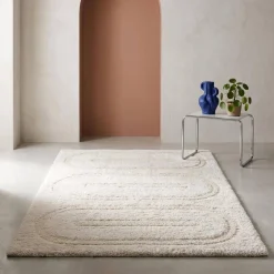 Tappeto da interno con motivi geometrici crema