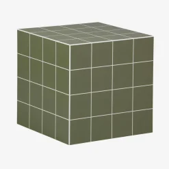 Tavolino cubico con finitura in ceramica opaca e piastrelle