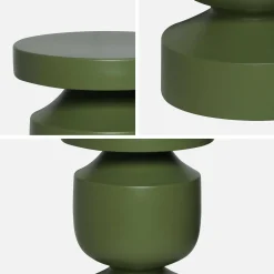 Tavolino, fine divano, comodino in metallo