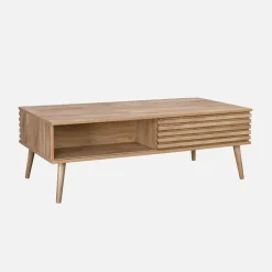Tavolino scandinavo con ante scorrevoli, decoro in legno scanalato