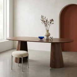 Tavolo da pranzo ovale decorato in legno, 8 posti