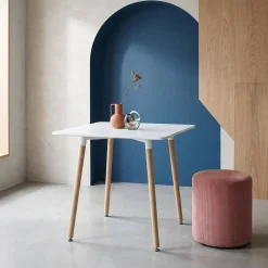 Tavolo da pranzo quadrato scandinavo in legno 2 posti