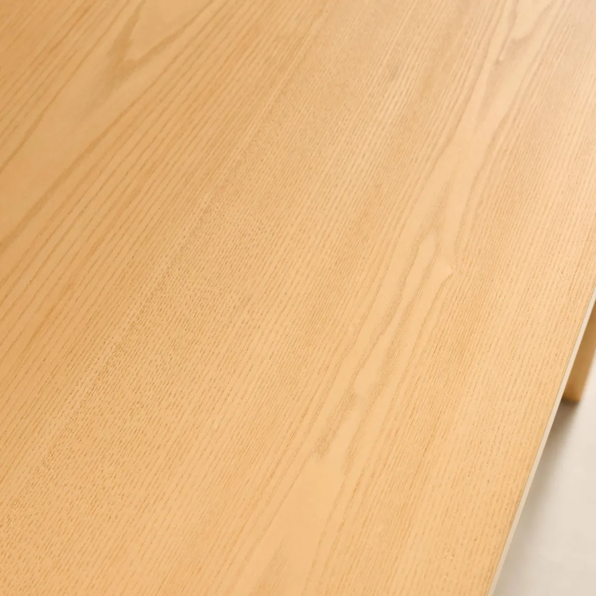 Tavolo da pranzo rettangolare in legno di hevea di 6 posti