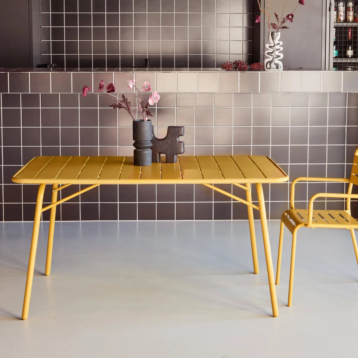 Tavolo da giardino pieghevole in metallo 6 posti, 140cm