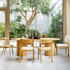 Tavolo da pranzo ovale in legno di hevea e impiallacciatura di rovere 8 posti