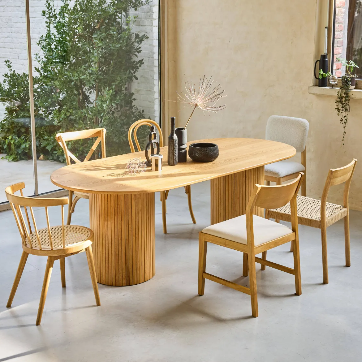 Tavolo da pranzo ovale in legno di hevea e impiallacciatura di rovere 8 posti
