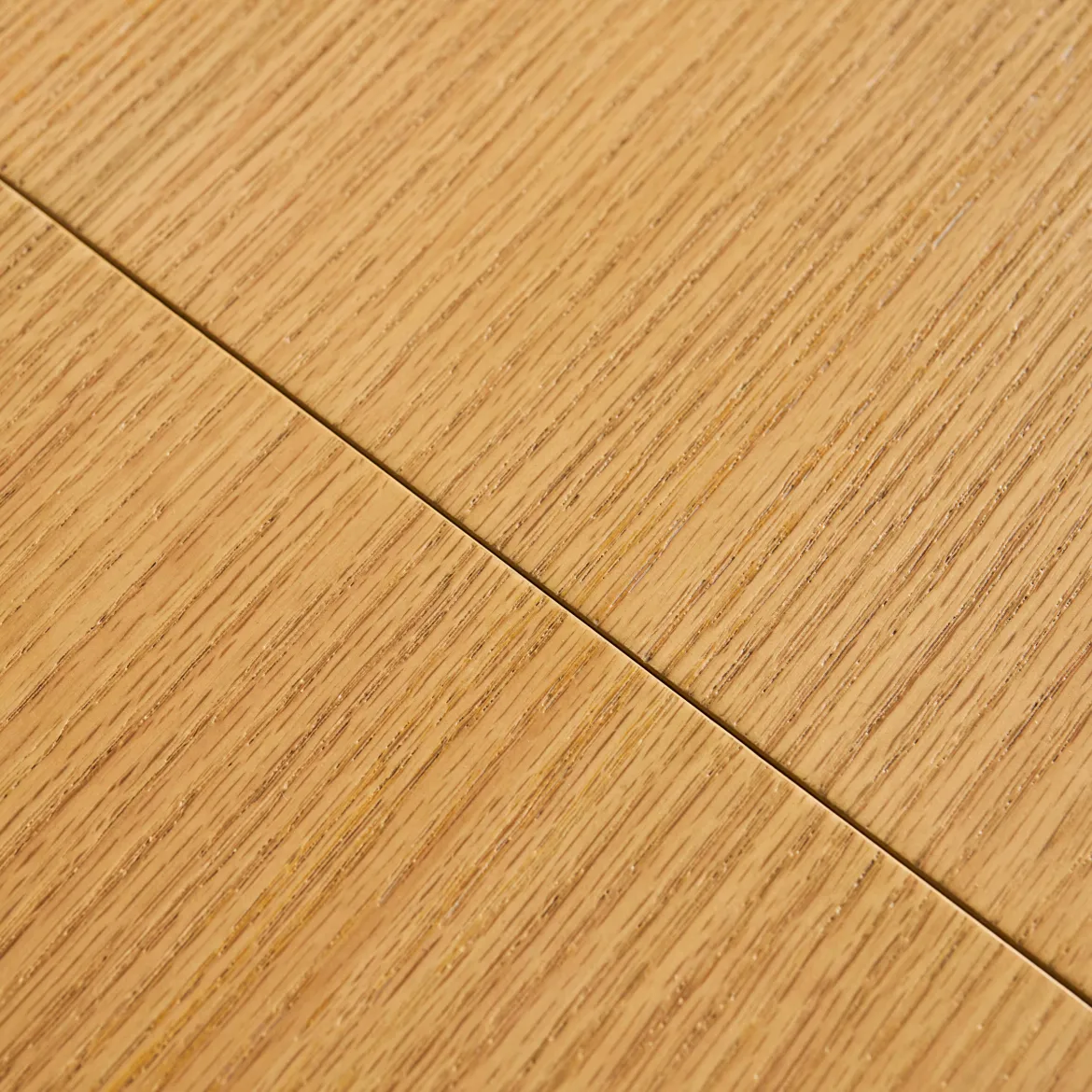 Tavolo da pranzo rettangolare allungabile in legno di hevea e impiallacciatura di rovere 6-8 posti